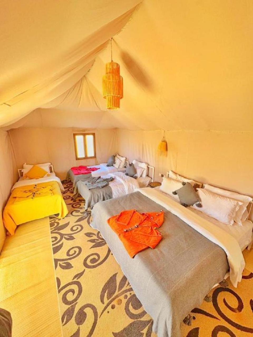 Hotel Mirage Luxury Camp à Merzouga Extérieur photo