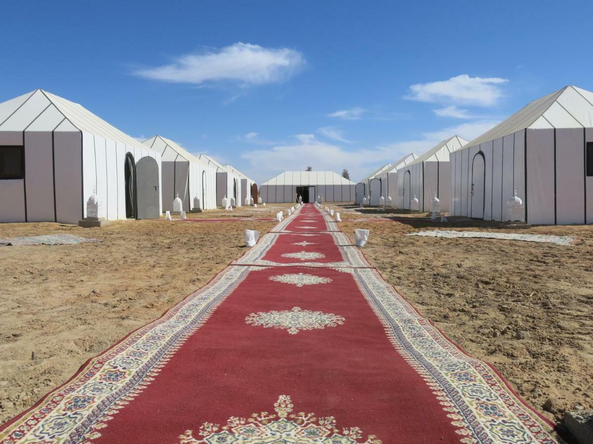 Hotel Mirage Luxury Camp à Merzouga Extérieur photo